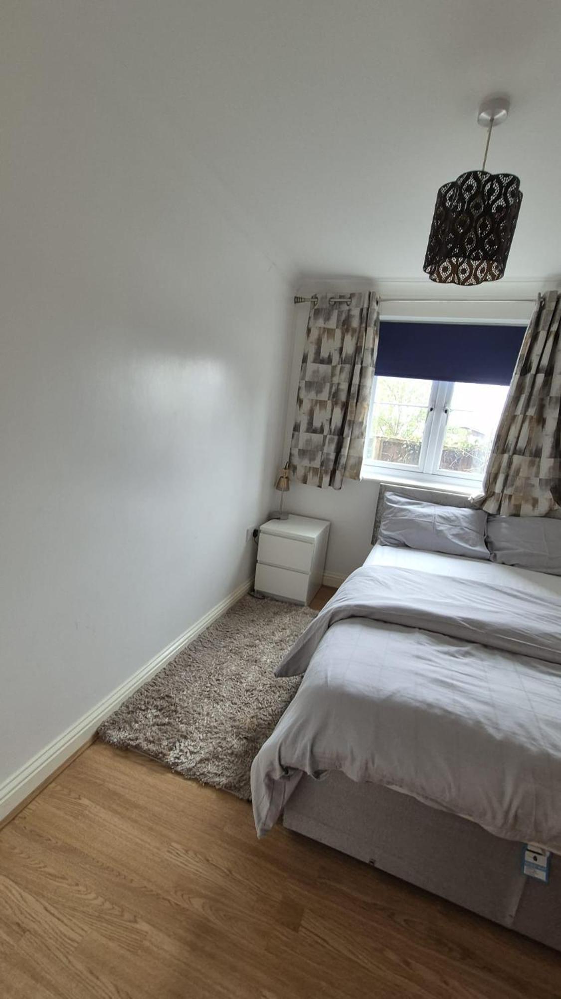 Spacious Ground Floor 2 Bedroom 2 Bathroom Flat In Hatfield Near Hertfordshire University Private Car Park Sleeps 5-6 المظهر الخارجي الصورة